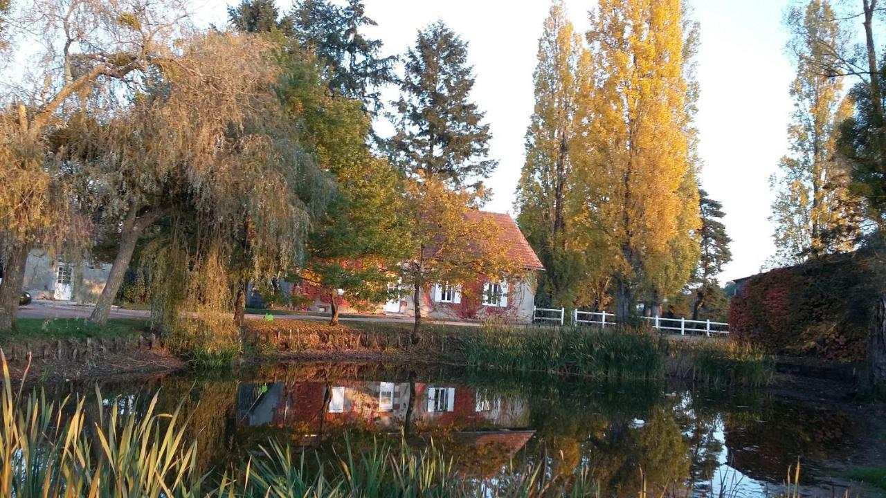 مبيت وإفطار Montbeugny Le Domaine Du Mijarnier المظهر الخارجي الصورة